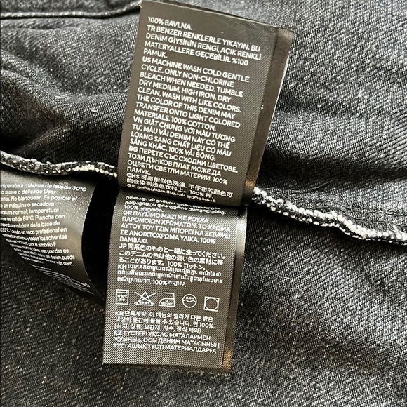 H&M Cropped Black Denim Jacket, Size XS - Picture 9 of 9